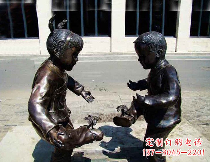 广州儿童斗鸡铜雕