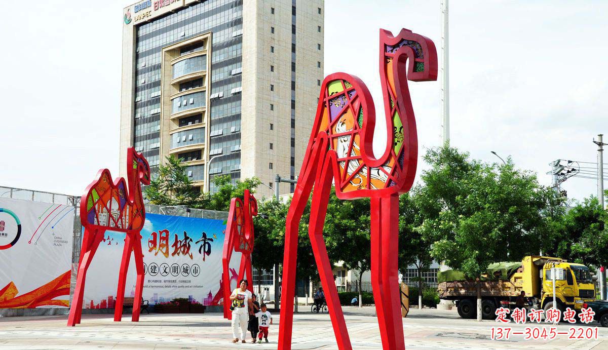 广州欣赏经典之美，拥有完美的高端骆驼雕塑