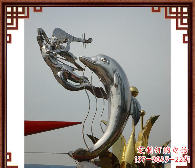 广州活力满满的海豚雕塑