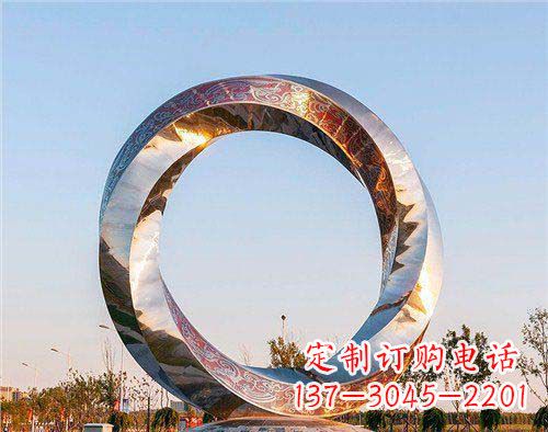 广州精美的不锈钢圆环景观雕塑