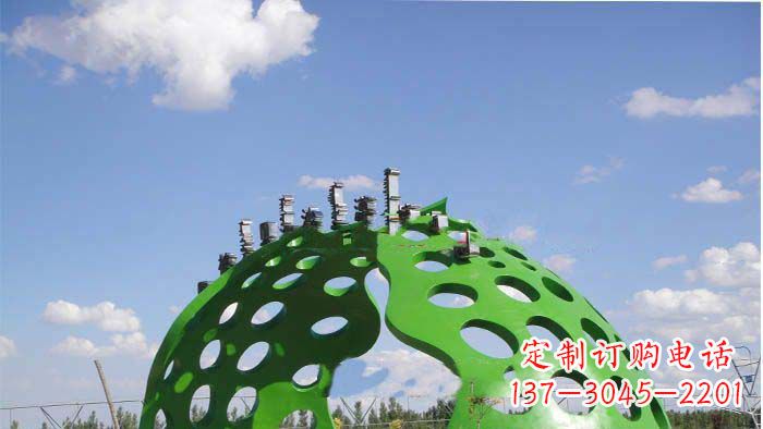 广州约克公园不锈钢镂空半圆拱门雕塑