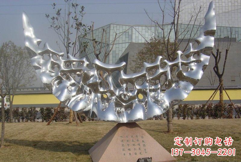 广州新款不锈钢月亮景观雕塑