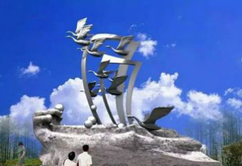 广州艺术家手工制作的不锈钢飞翔天鹅雕塑