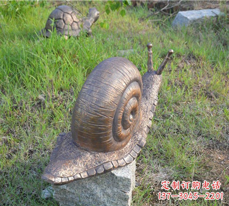 广州全新玻璃钢材质仿真铜蜗牛雕塑