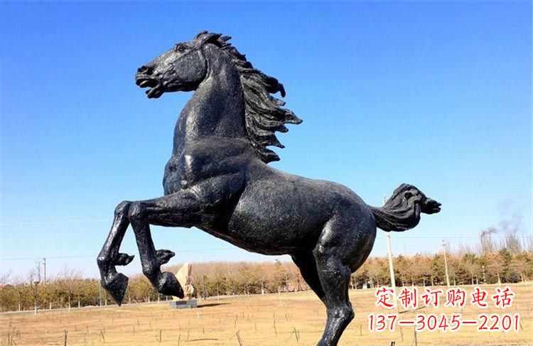广州公园动物立马铜雕