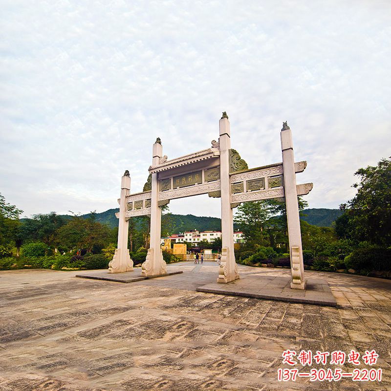 广州公园广场冲天式石牌坊