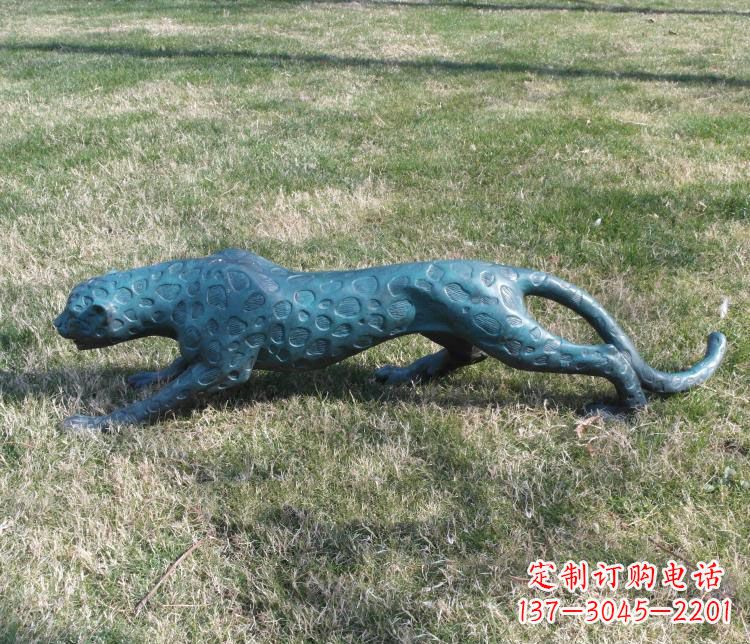 广州优质铜质金钱豹雕塑