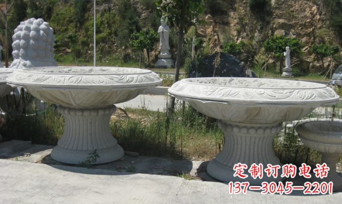 广州美轮美奂的大理石花盆雕塑