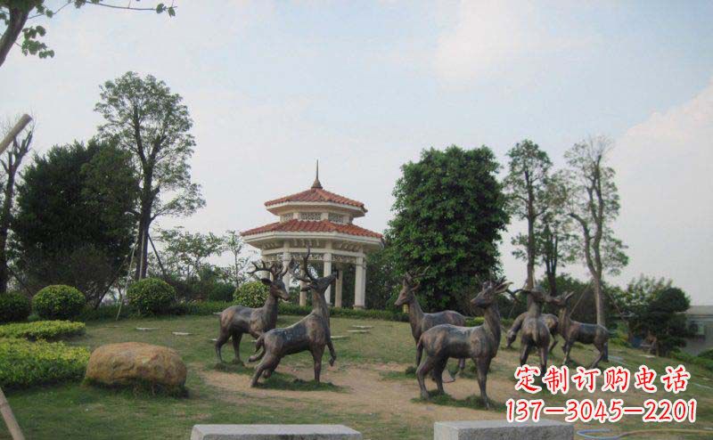 广州公园群鹿动物铜雕