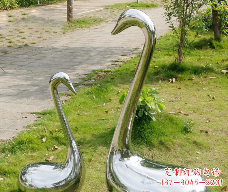 广州精美雕刻,静谧优雅——不锈钢天鹅雕塑