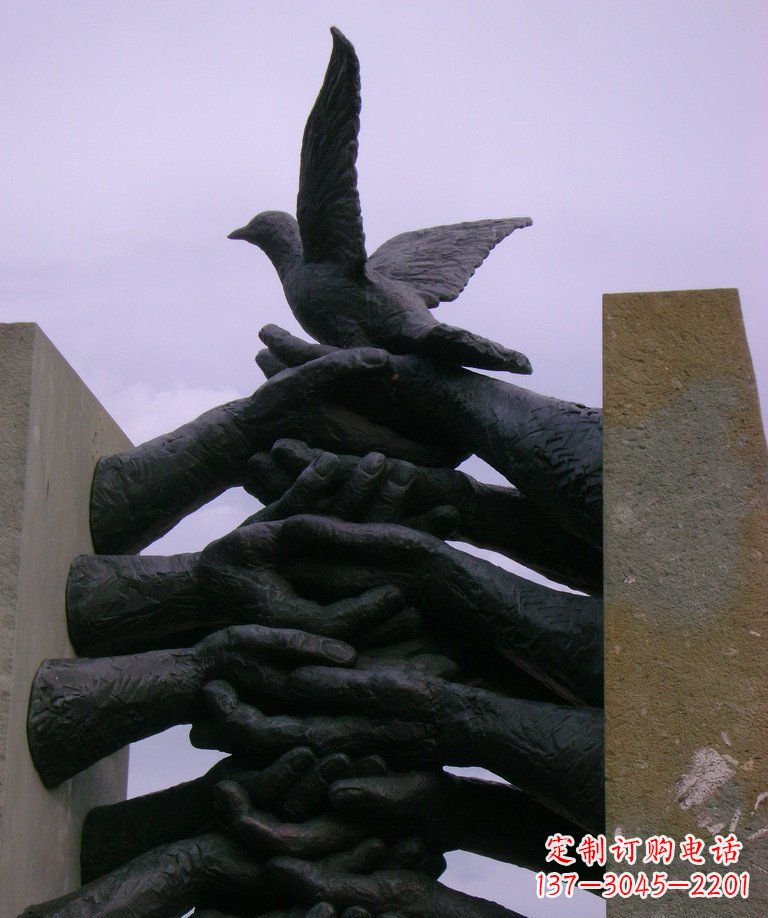 广州和平传递铜和平鸽雕塑