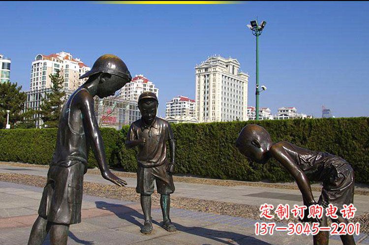 广州玻璃钢陀螺雕塑