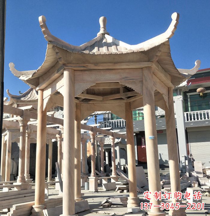 广州公园晚霞红凉亭雕塑