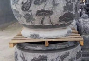 广州精致的石头水缸雕塑，为您的公园小区增添美丽色彩