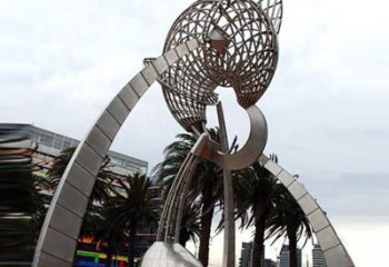 广州汇聚海洋精髓，深邃且富有艺术感的不锈钢海螺雕塑