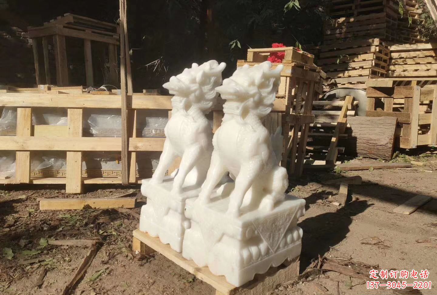 广州汉白玉手工麒麟雕塑,瑞气招财鼎盛