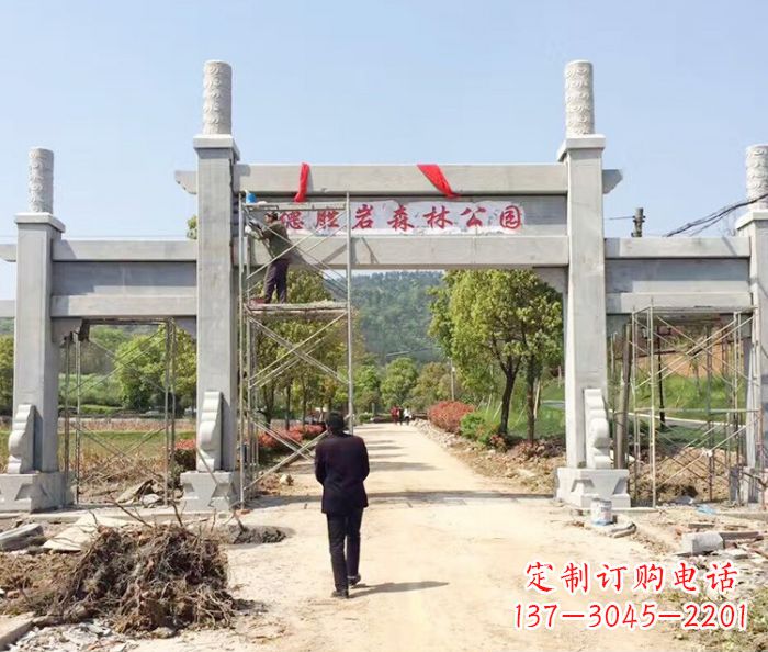 广州中领雕塑是一家专业的雕塑定制厂家,我们提…