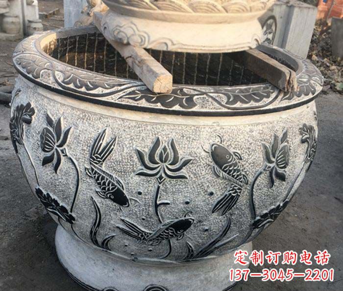广州中领雕塑-仿古圆水缸雕塑