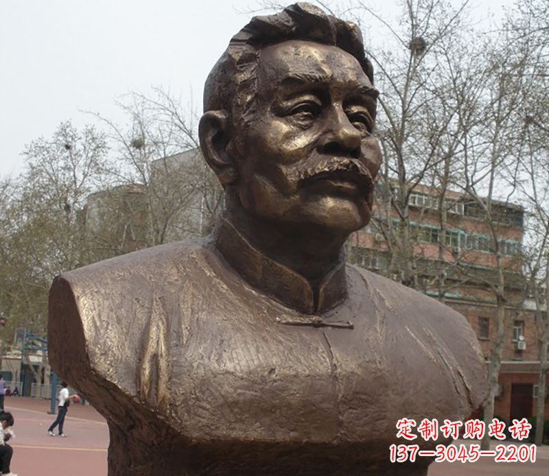 广州鲁迅胸像名人铜雕是中领雕塑公司定制的一款…