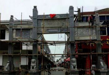 广州中领雕塑-精美街道三门石雕牌楼