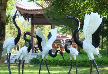广州精美彩绘丹顶鹤雕塑