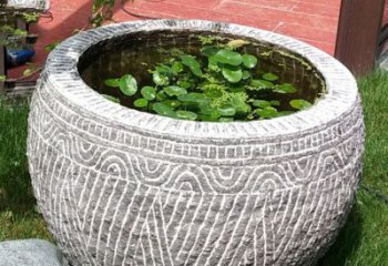 广州老青石花盆雕塑：独特的家居艺术装饰