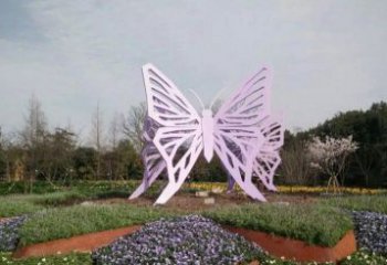 广州流动而优雅的蝴蝶雕塑