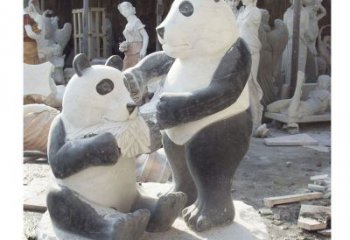 广州母子熊猫石雕，传达真挚的亲情