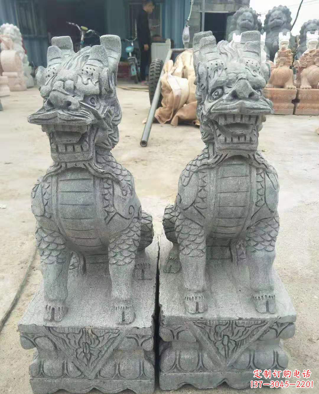 广州古典雅致的麒麟石雕