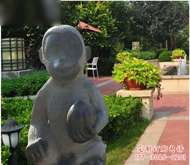 广州青石猴雕塑:尽显可爱的童趣