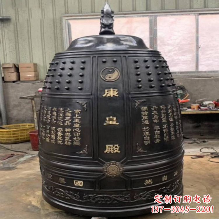 广州寺庙铜雕挂钟