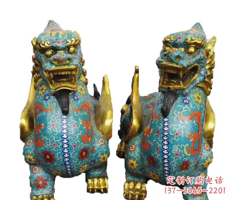 广州铜雕彩绘镇宅麒麟雕塑摆件