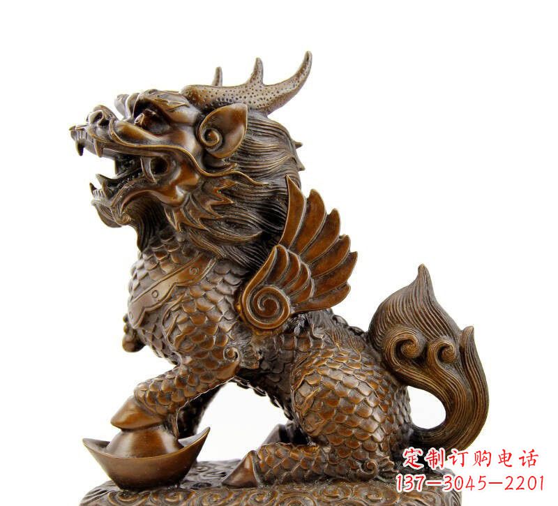 广州铜雕踩元宝麒麟