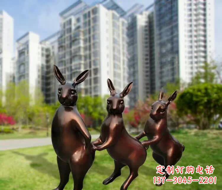 广州铜雕广场动物兔子