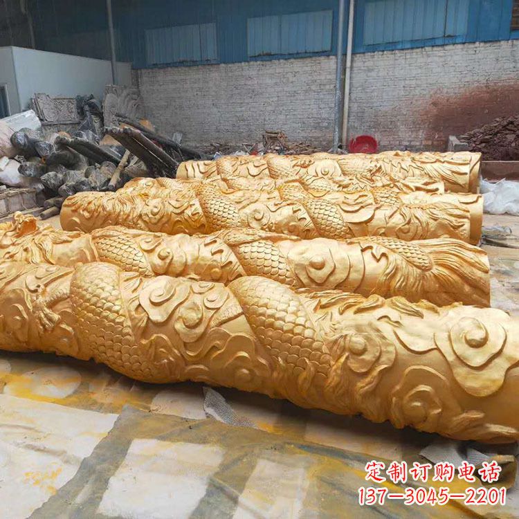 广州铜雕广场龙柱