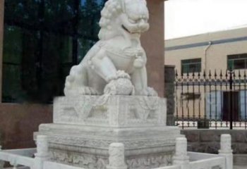 广州宏伟雄浑的大理石狮子石雕