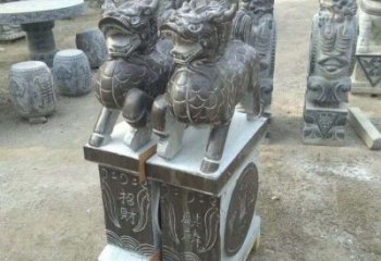 广州精美的青石门口麒麟雕塑