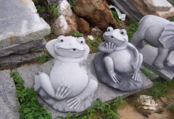 广州别具一格的青石青蛙喷水雕塑