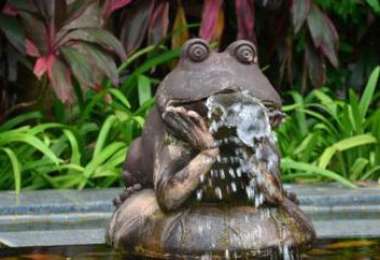 广州青蛙喷泉铜雕，让您的休憩空间更加欢乐