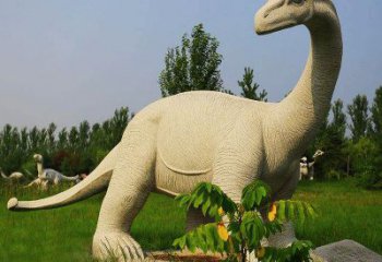 广州和恐龙一起见证历史的精美石雕