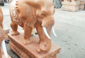 广州中领雕塑-浪漫晚霞里的大象雕塑