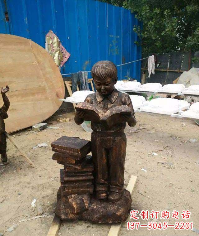 广州小孩看书玻璃钢仿铜人物雕塑