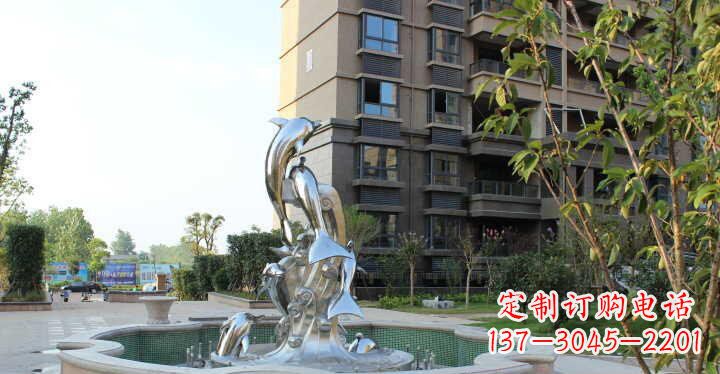 广州小区不锈钢跳跃海豚景观雕塑