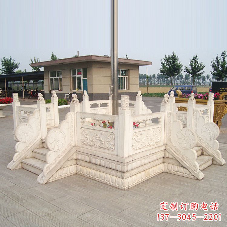 广州学校校园芝麻白广场升旗台