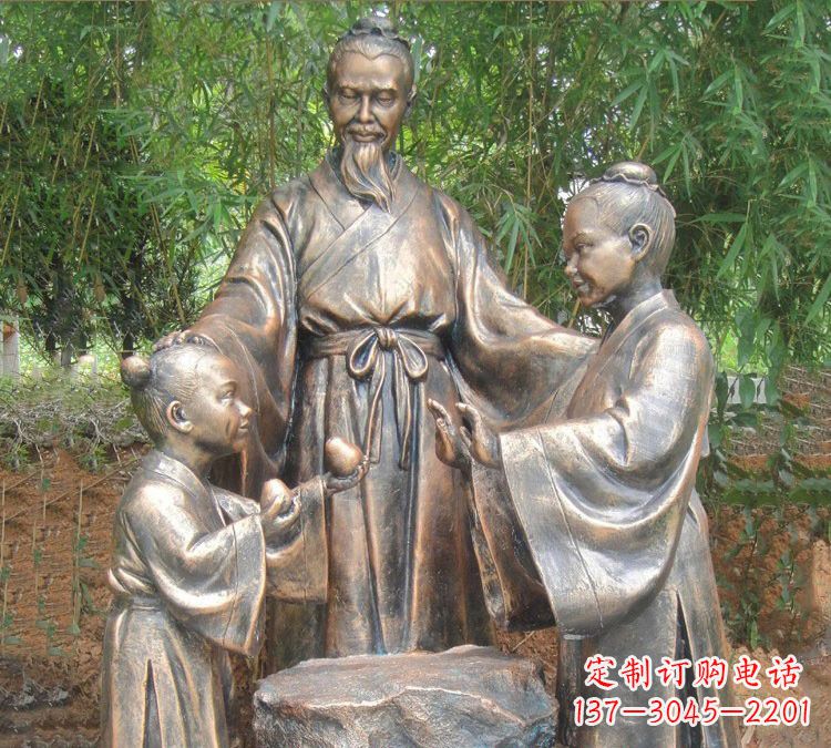 广州寓言故事铜雕_孔融让梨