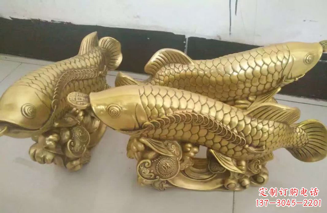 广州招财金龙鱼雕塑 