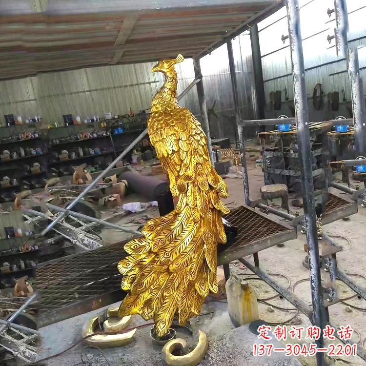 广州中国古代传说中的瑞鸟凤凰鎏金铜雕