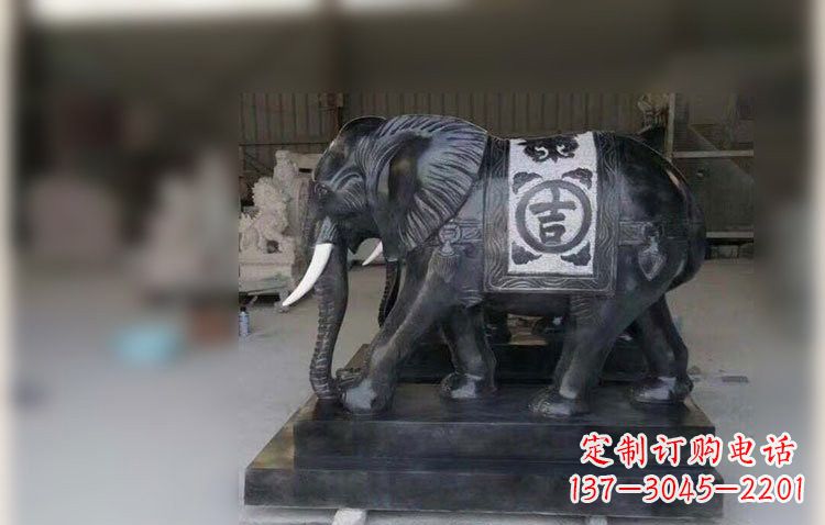 广州中国黑石材大象雕塑