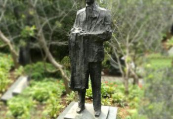 广州徐悲鸿雕塑著名奔马画家公园铜雕像