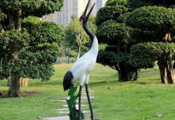 广州站立仙鹤雕塑